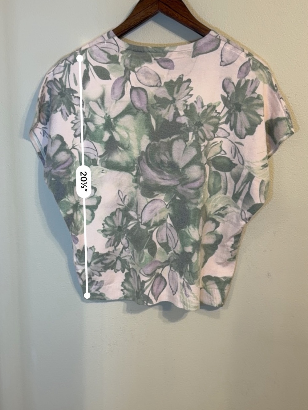 Sioni Floral Short Sleeve Knit Top Green Purple V-Neck Lightweight Size M - Picture 6 of 8